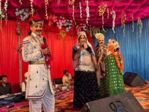 महेशपुरा में एक शाम देवनारायण भगवान भैरुनाथ के नाम बगड़ावत कथा आयोजित